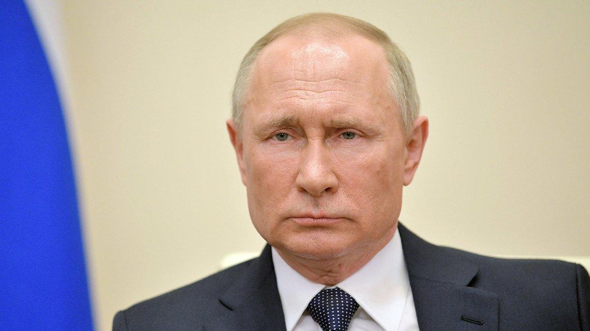 Rusya lideri Putin'den cinsiyet değiştirme tepkisi: Çocuklara öğretmek insanlık suçu
