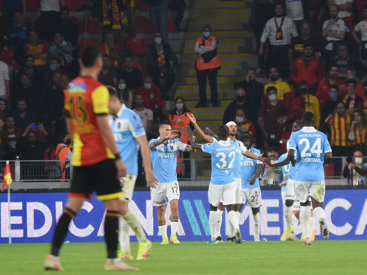 Lider Trabzonspor, Göztepe'yi tek golle geçti