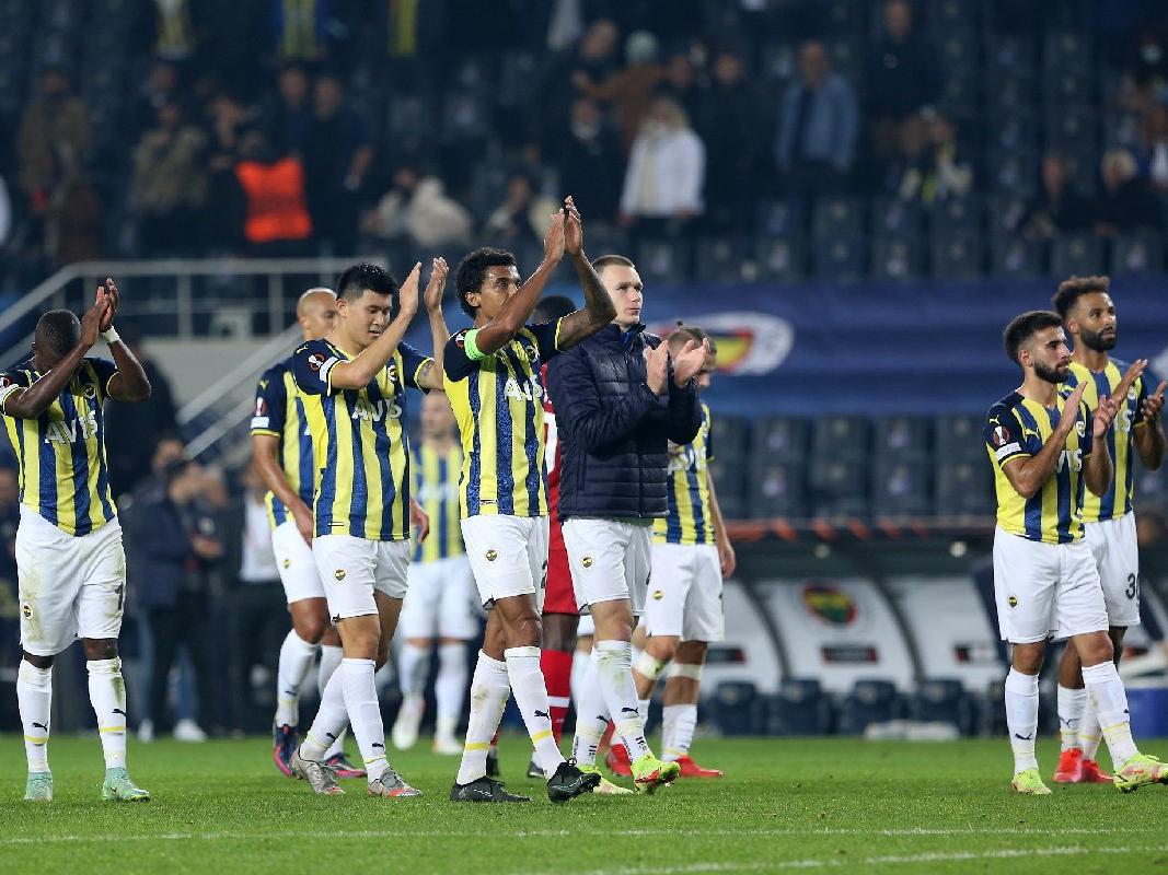 Fenerbahçe yara sarmaya çalışacak