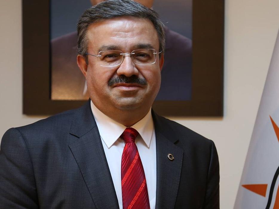 AKP’li vekil cezaevlerini övdü: Dünya standartlarının üstünde imkân sunuyor