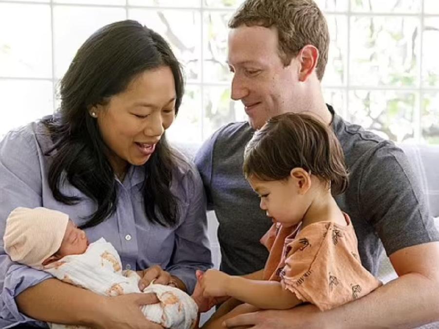Eski çalışanlarından Mark Zuckerberg ve eşine dava... Irkçılık ve taciz iddiaları dikkat çekti