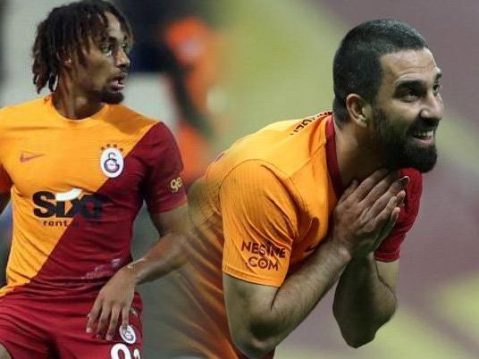 Galatasaray'dan Arda Turan ve Sacha Boey'in sakatlıkları ile ilgili açıklama