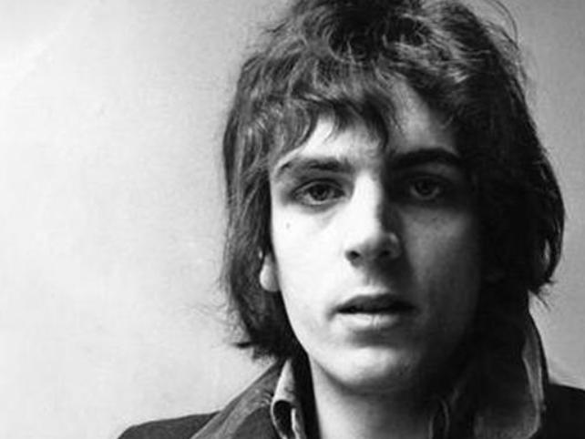 Pink Floyd’un efsanevi ismi Syd Barrett’a ait gitar 20 bin sterline satıldı