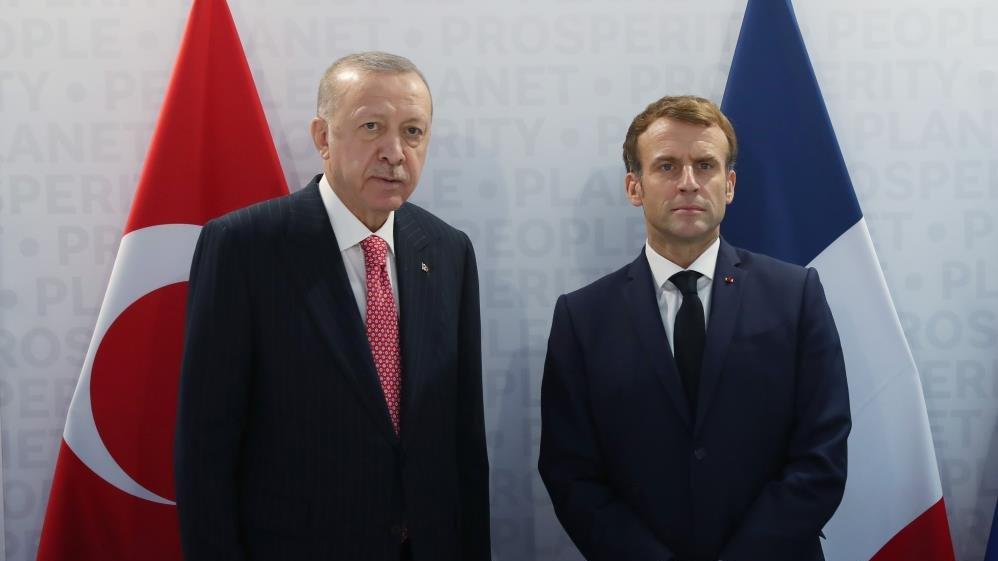 Cumhurbaşkanı Erdoğan, Macron ve Merkel ile görüştü