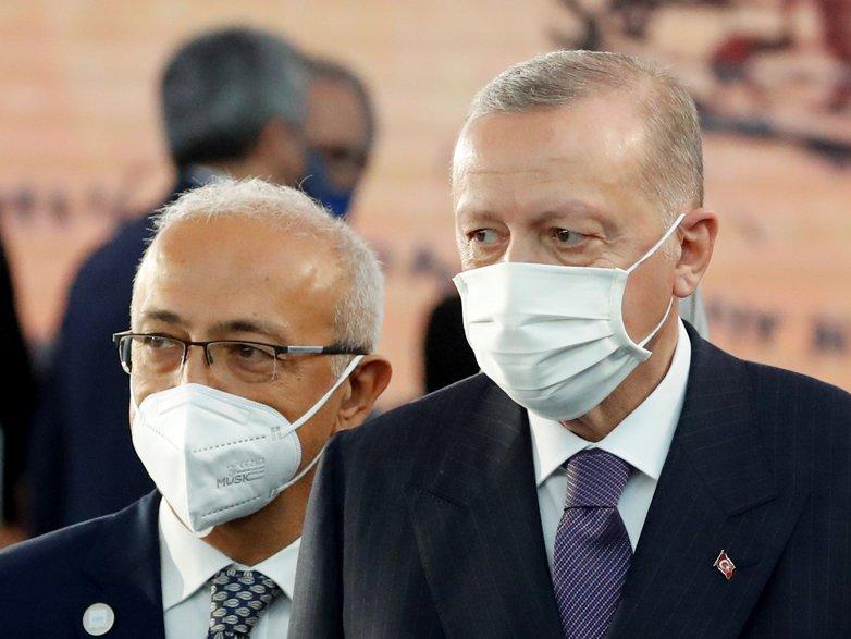 Financial Times'tan kapsamlı Erdoğan analizi: AKP içinden dikkat çeken yorum