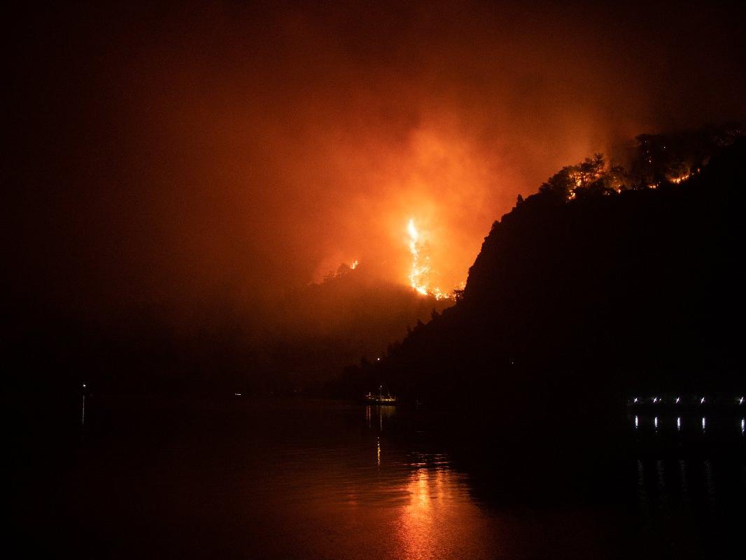 The Guardian'dan Türkiye'deki yangınlarla ilgili analiz: Yanacak bir şey kalmadı