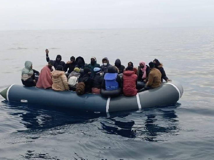 212 kaçak göçmeni Sahil Güvenlik kurtardı