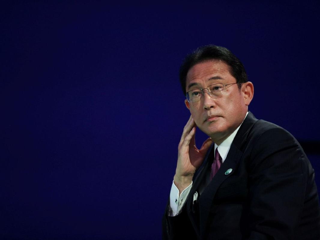 Japonya çocuklu ailelere para dağıtacak