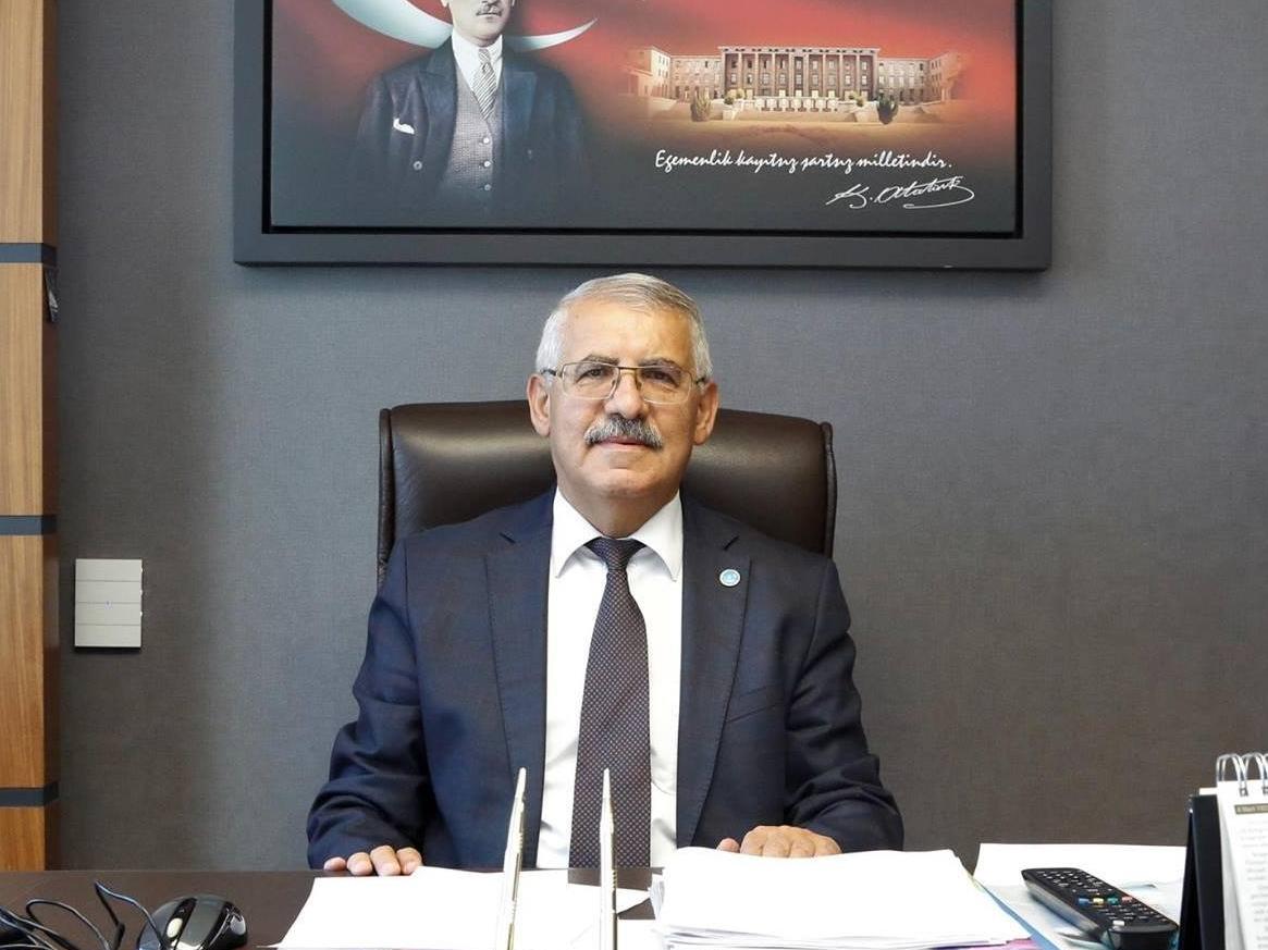 İYİ Partili vekilden MHP'li belediyeye sert tepki: Ne milliyetçiliğe ne de vicdana sığar