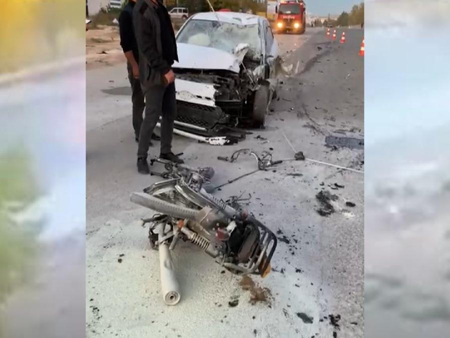 Gaziantep'te feci kaza! Motosiklet otomobil ile kafa kafaya çarpıştı