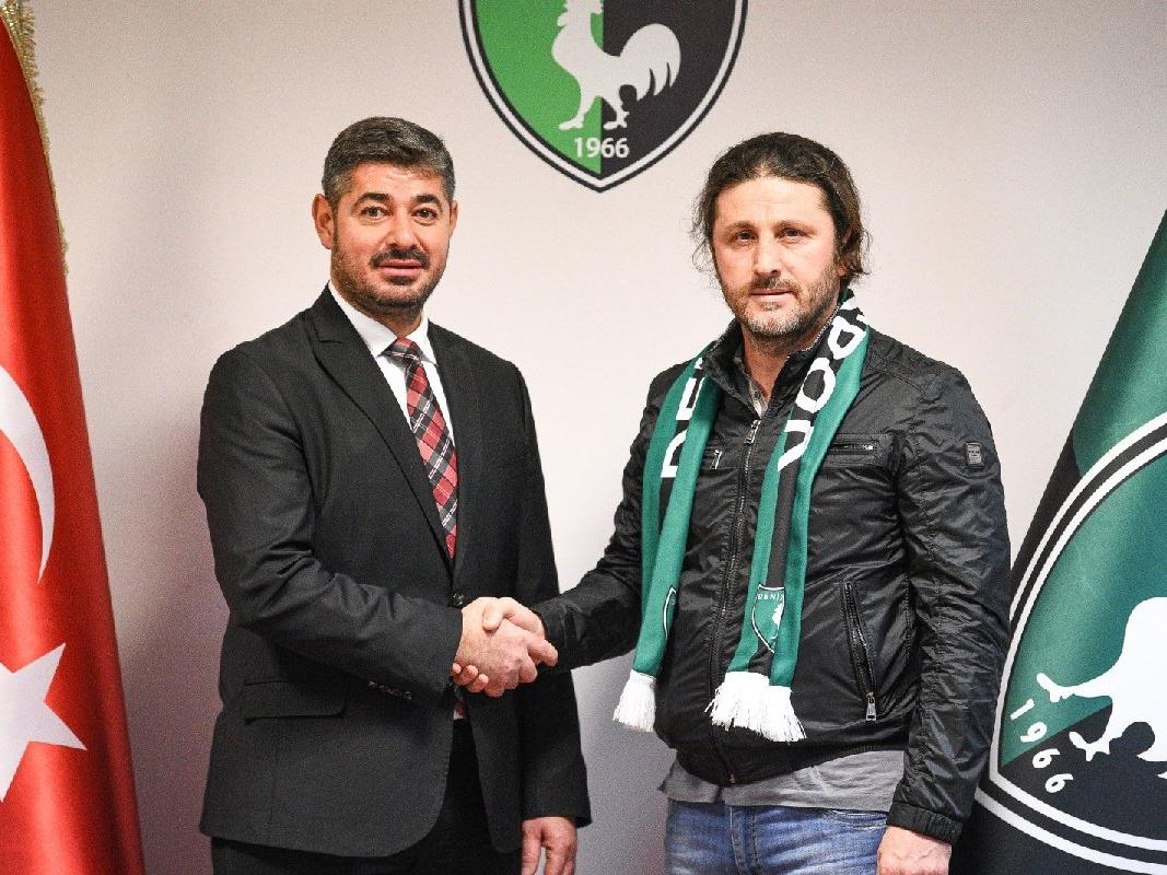 Denizlispor yeni teknik direktörü Fatih Tekke ile sözleşme imzaladı