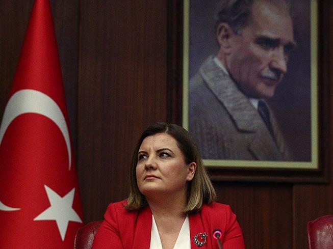 İzmit Belediyesi, Atatürk'ün ölüm yıldönümü nedeniyle camilerde mevlid okutacak, yemek dağıtacak