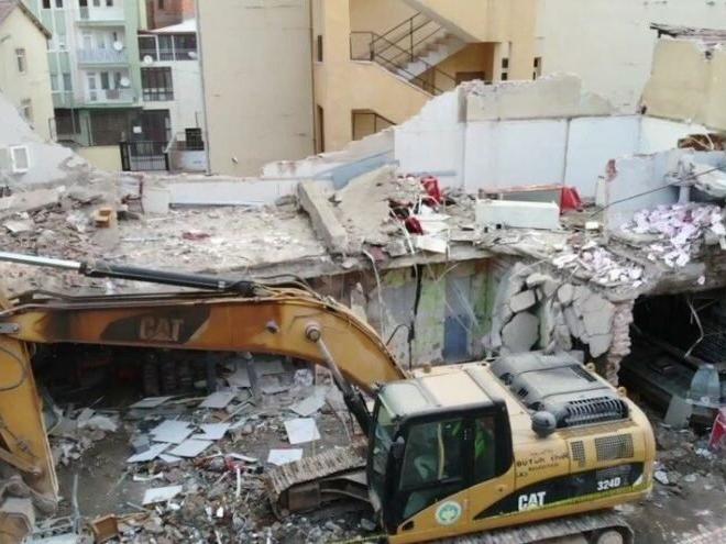 Malatya'da çöken bina soruşturmasında 3 kişi tutuklandı