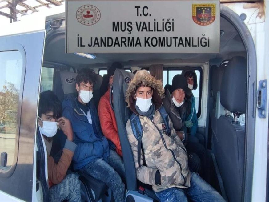 Muş’ta 97 düzensiz göçmen yakalandı