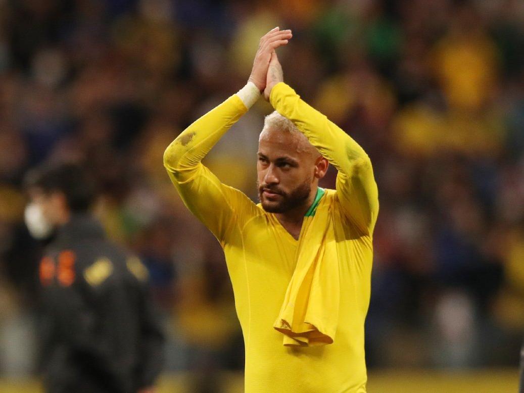 Arjantin-Brezilya maçında oynamayan Neymar gündeme oturdu