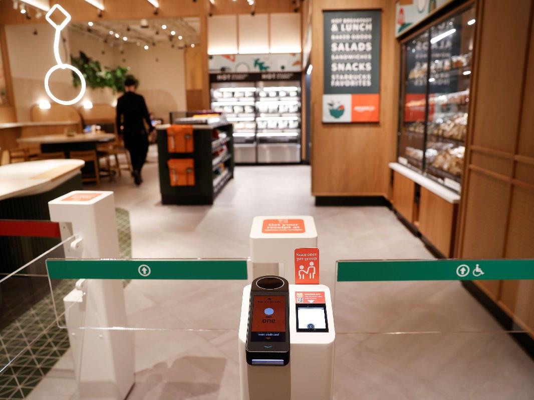 Starbucks ve Amazon, kasiyersiz kahve dükkanı açıyor