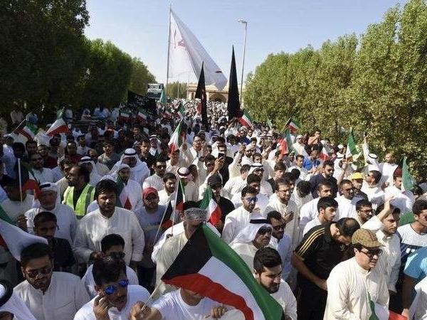 Kuveyt'te istifa eden Sabah el-Halid yeniden başbakanlığa atandı