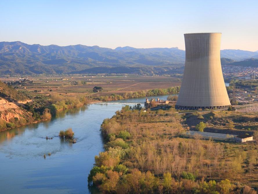 Nükleer santralde sızıntı: 1 ölü 3 yaralı