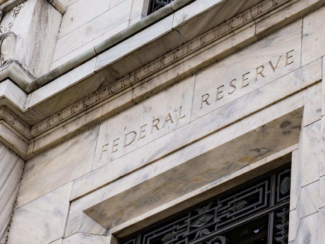 Fed tutanakları: Enflasyon nedeniyle sıkılaştırmanın erkene alınması tartışıldı