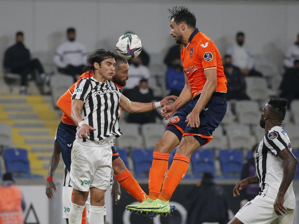 Başakşehir 5 maç sonra Altay'a takıldı! Emre Belözoğlu ile ilk kez puan kaybetti...