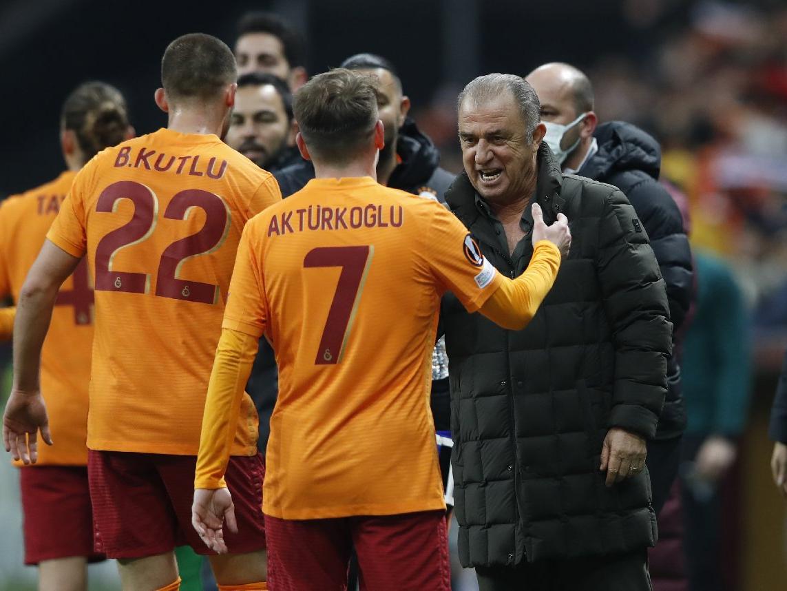 Özlenen Galatasaray yükleniyor!
