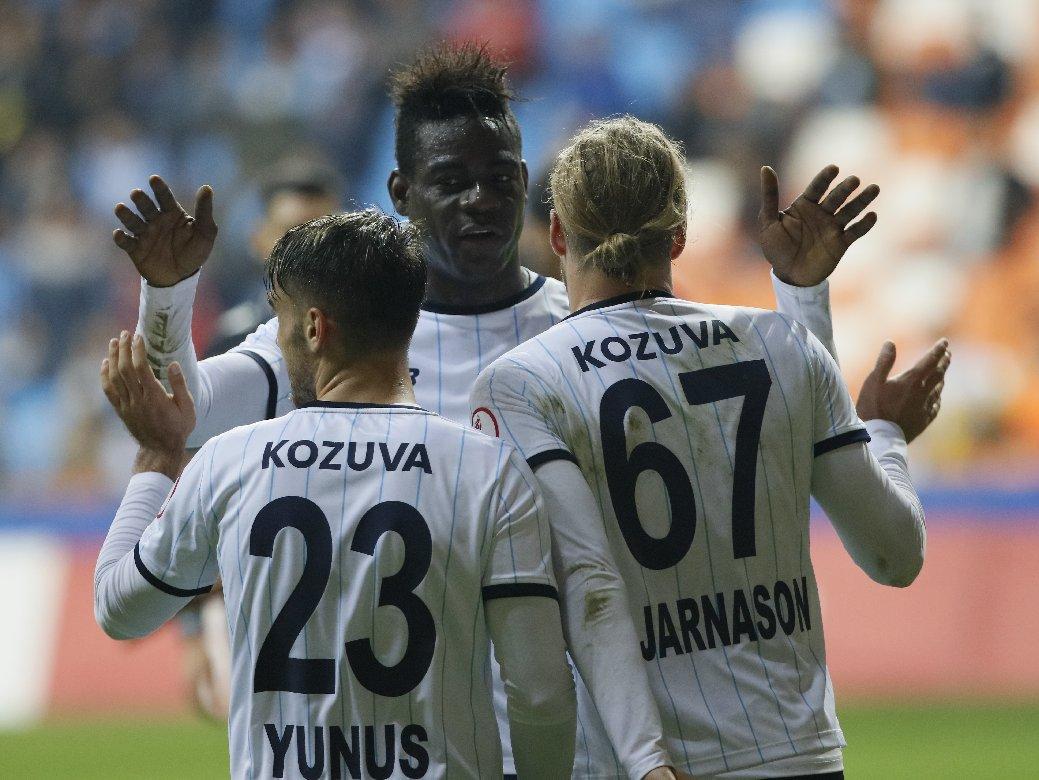 Adana Demirspor kupada 5 golle turladı