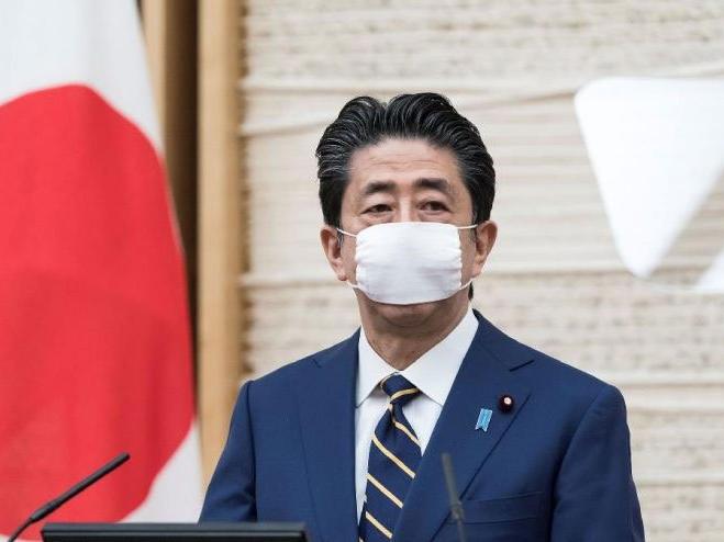 Eski Başbakan Abe’den Çin’e Tayvan uyarısı