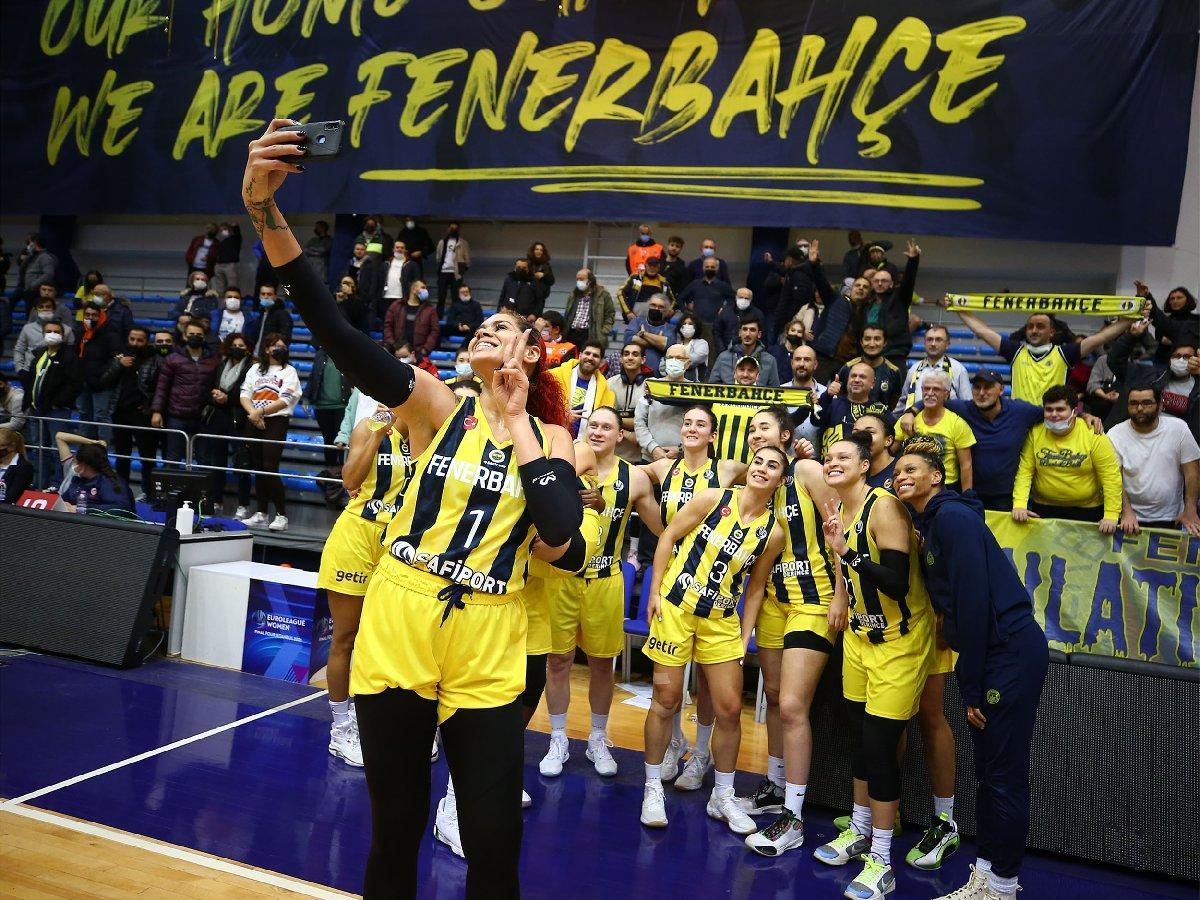 Euroleague Women: Fenerbahçe Safiport: 83 - Dinamo Kursk: 58