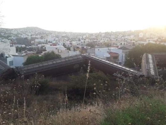 Meksika'da iki tren kafa kafaya çarpıştı