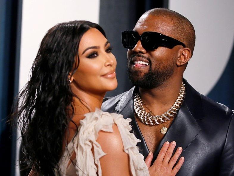 Kanye West, Kim Kardashian'ı yeniden kazanmak için her şeyi yapmaya hazır