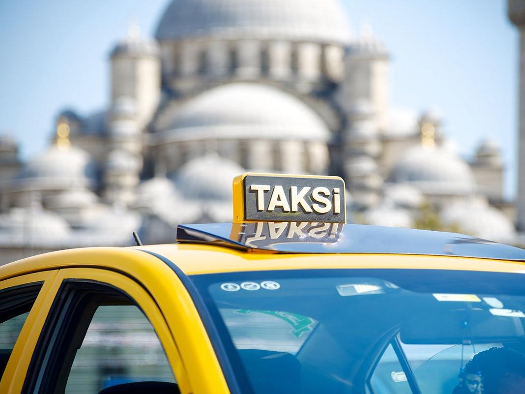 İstanbul’un taksi sorununa Sayıştay da el attı: Plakalar süresiz ve ihalesiz verilemez