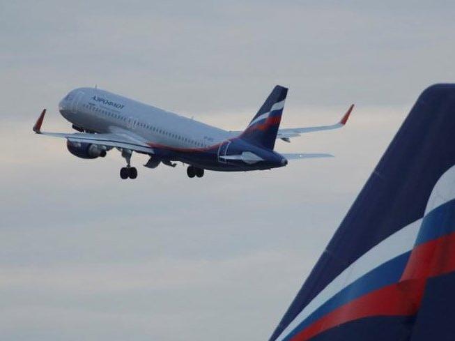Rusya'dan krizi tırmandıracak iddia: ABD’ye ait keşif uçağı, Rus yolcu uçağına yaklaştı