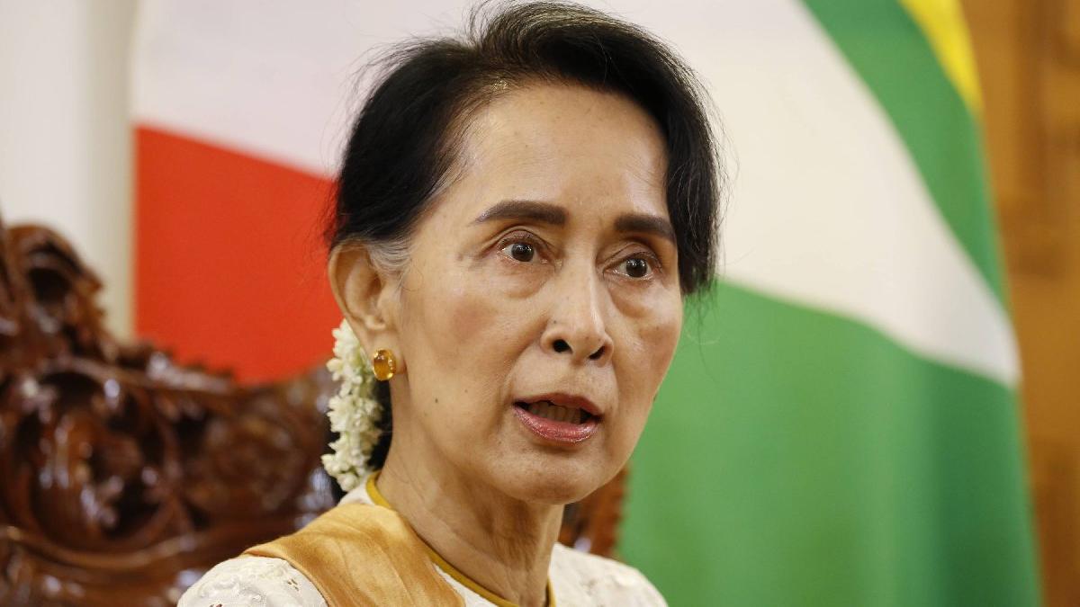 Myanmar'ın devrik liderine hapis cezası