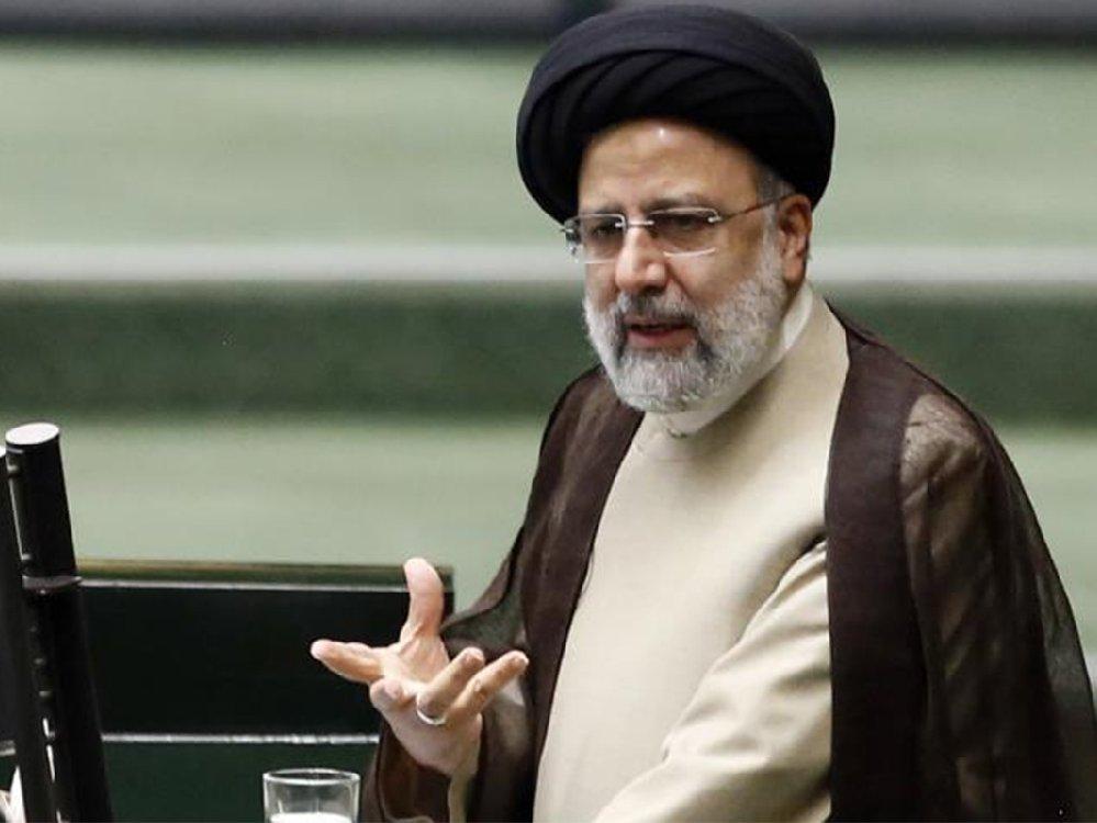 İran'dan nükleer mesajı: Eli kolu bağlı oturacak değiliz