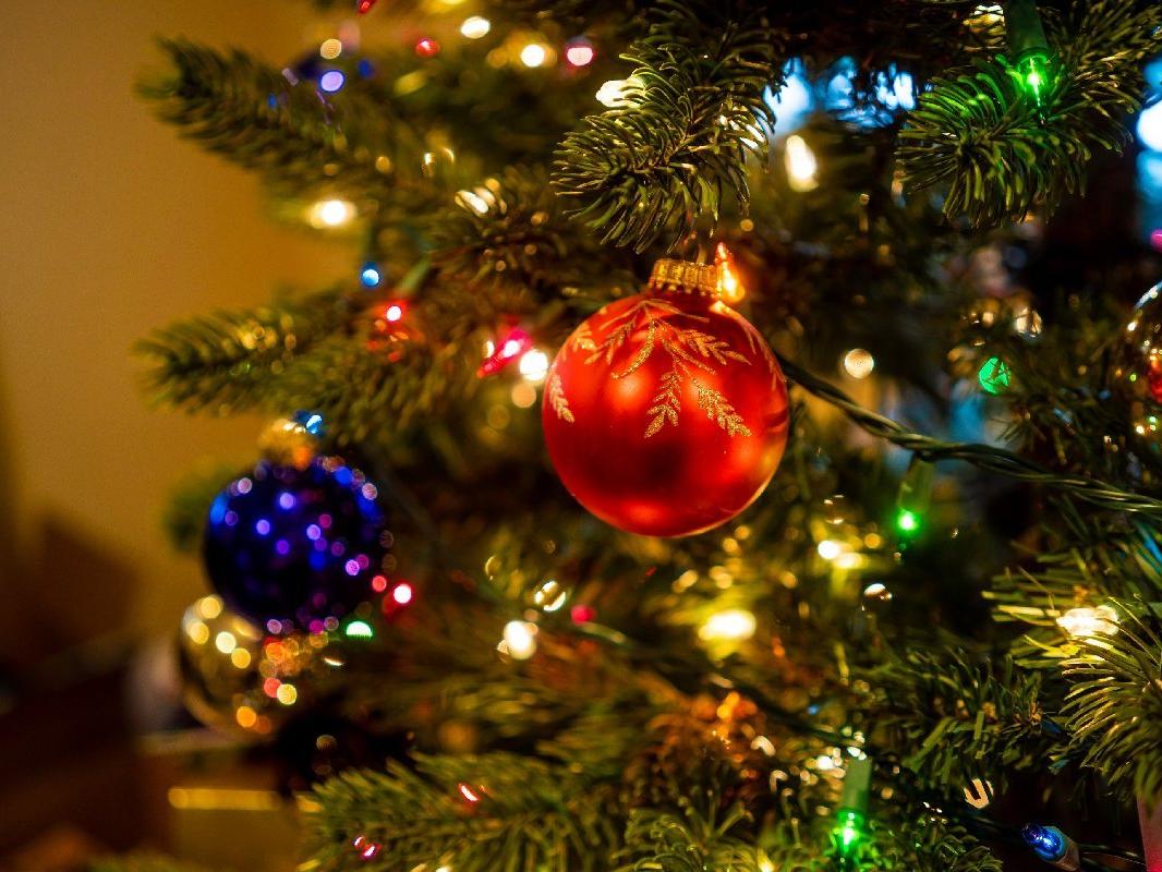 Yılbaşı ile Noel arasındaki fark ne? Yılbaşı ağacı neden kurulur, süslenir?