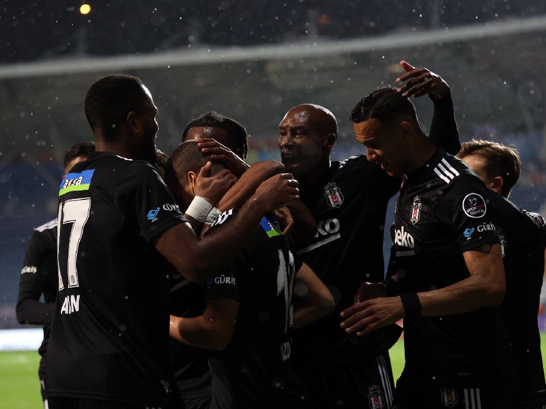 Eksik ve yaralı Beşiktaş'ın konuğu Kayserispor