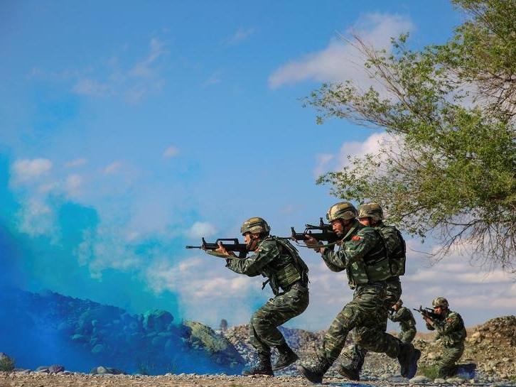 Tayvan ordusu açıkladı: Çin 2025'e kadar adayı işgal edebilir