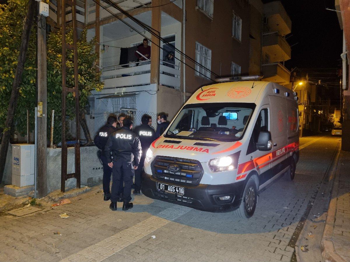 Adana'da bıçaklı saldırı: 5 yerinden bıçaklanarak yaralandı