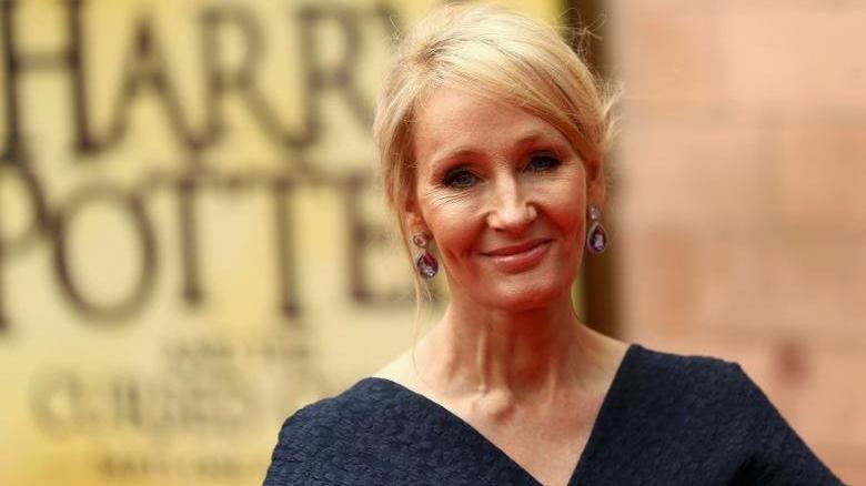 J.K. Rowling transfobik söylemleri yüzünden Fantastik Canavarlar'dan da dışlandı