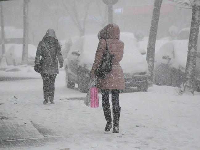 İstanbul için hava durumu uyarısı: Kar beklenen gün geldi