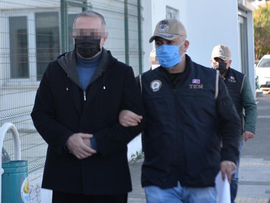 Adana'da FETÖ hükümlüsü 3 kişi yakalandı