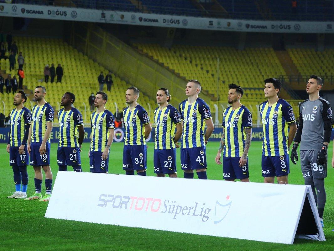 Fenerbahçe'de sadece iki isim alkışlandı: Kim Min Jae ve Miguel Crespo
