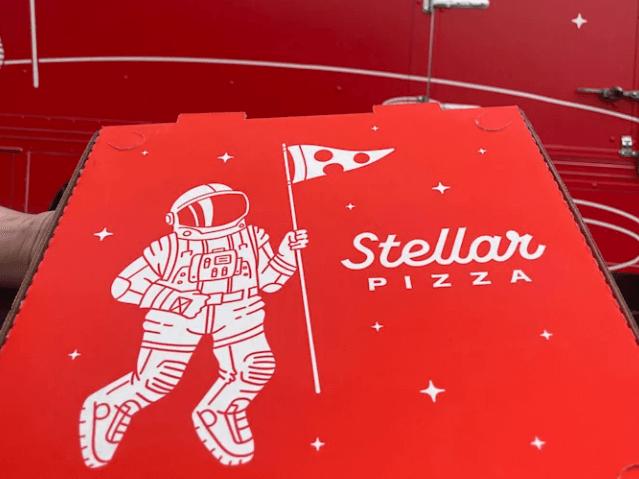 Daha önce SpaceX'te çalışıyorlardı, şimdi pizza yapıyorlar