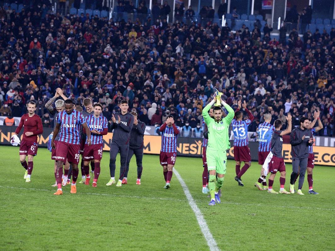 Deplasman fatihi Trabzonspor - Gol krallığında zirve Pesic'in