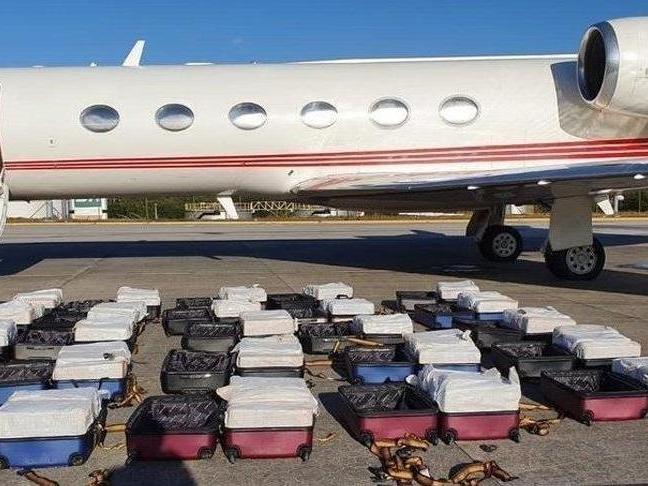 Brezilya’da 1.3 ton uyuşturucu bulunan uçağın pilotu tutuklandı