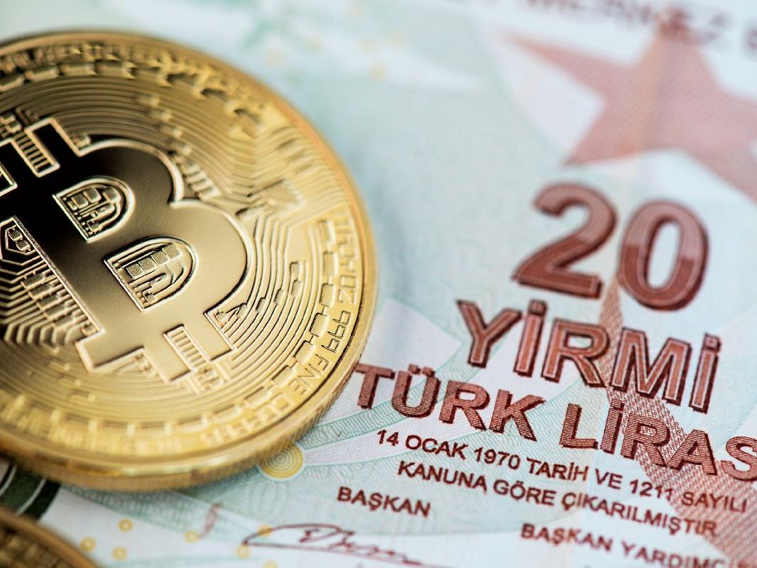 TL'deki oynaklık Bitcoin'i aştı: Türk lirası ne zaman istikrara kavuşacak?