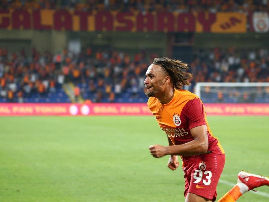 Galatasaray'da Yedlin yolcu, yeni transfer Boey!