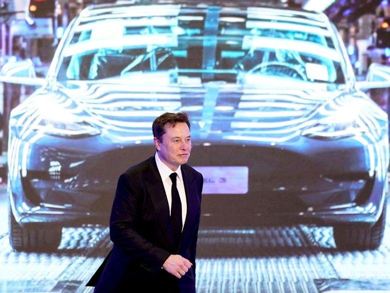 Elon Musk tepki topladı: Uygur Türklerinin şiddete uğradığı bölgede "Tesla Showroomu" açtı