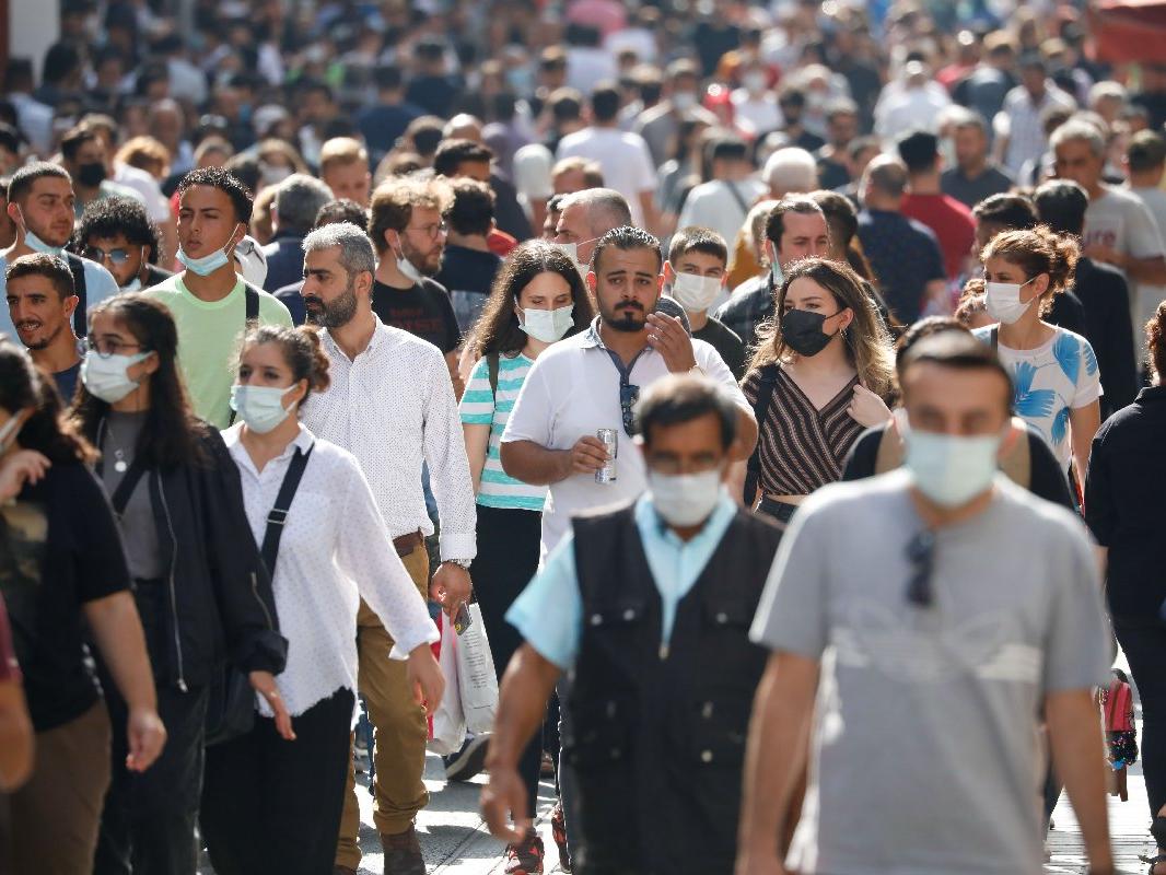 Türkiye'ye Omicron uyarısı! 'Daha fazla insan hastalanacak'