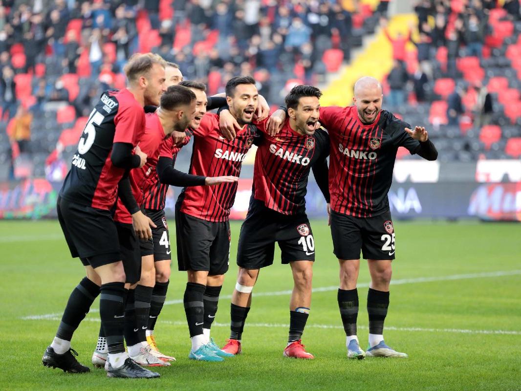 Gaziantep FK, Fatih Karagümrük'e şansı tanımadı: 3-1
